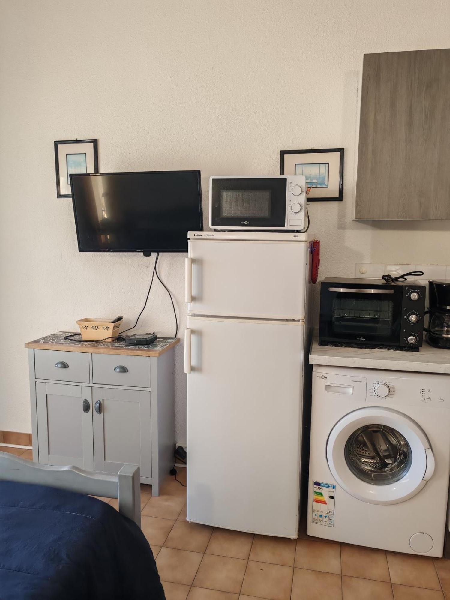 Studio 34 Curistes/Vacanciers Balaruc-les-Bains Εξωτερικό φωτογραφία
